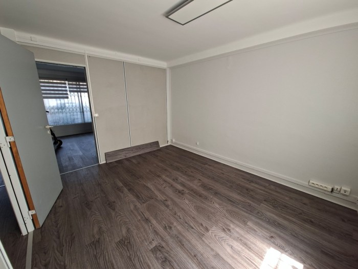 Image 5 sur 10 - Local  ·  Vente · Montpellier (34000) · 4 pièces · 68m²