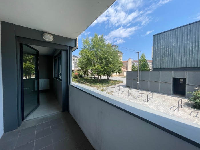 Image 2 sur 11 - Appartement  ·  Vente · Merignac (33700) · 2 pièces · 44m²
