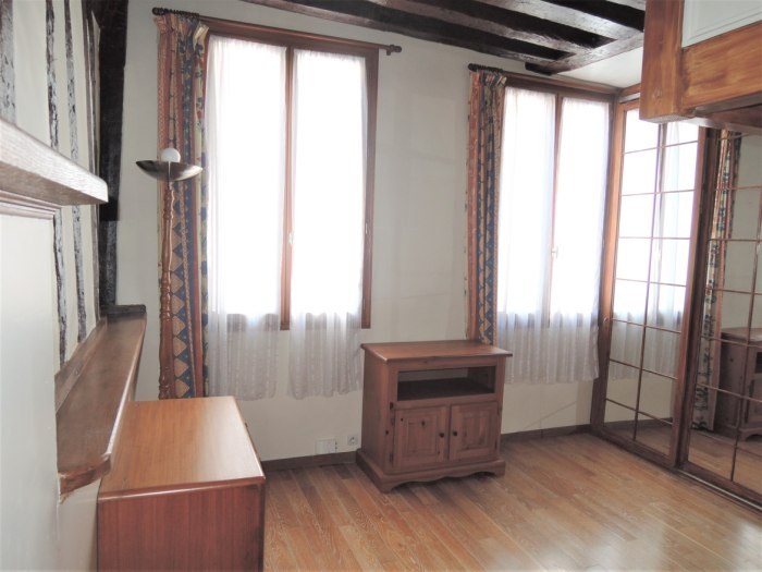 Image 1 sur 7 - Appartement  ·  Vente · Paris (75005) · 22m²