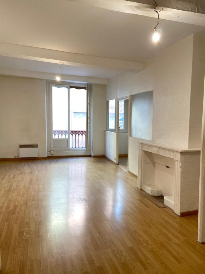 Image 5 sur 10 - Immeuble  ·  Vente · Grenoble (38000) · 275m²