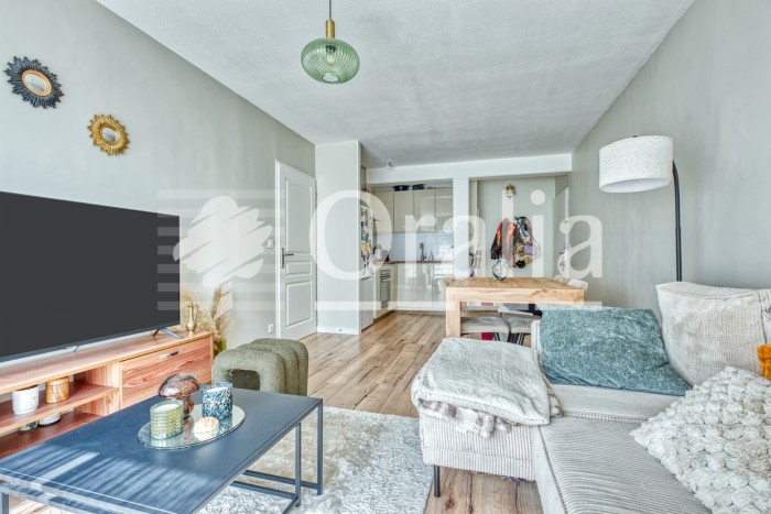 Image 2 sur 11 - Appartement  ·  Vente · Le Bouscat (33110) · 2 pièces · 43m²