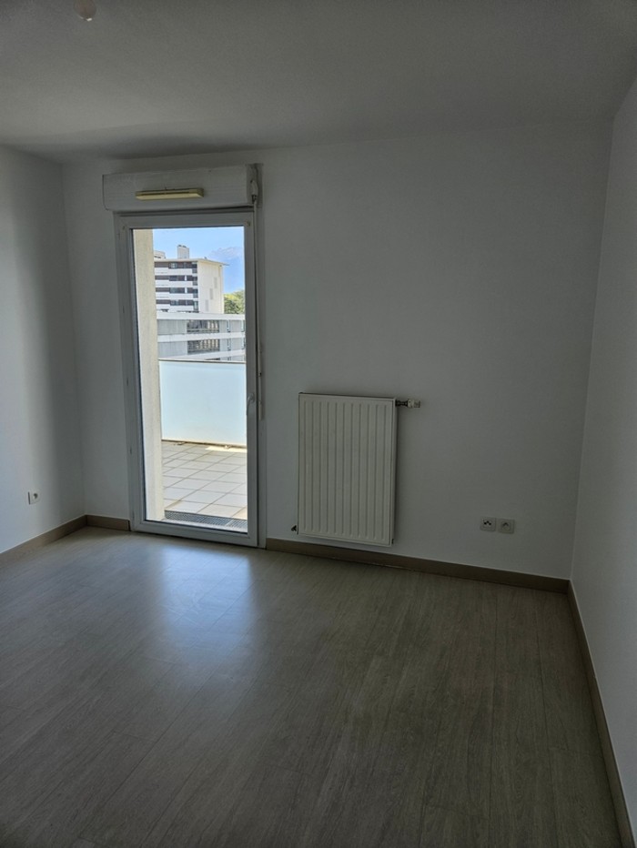 Image 12 sur 12 - Appartement  ·  Vente · Grenoble (38100) · 3 pièces · 67m²
