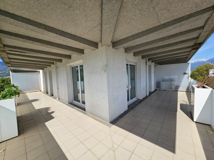Image 9 sur 12 - Appartement  ·  Vente · Grenoble (38100) · 3 pièces · 67m²