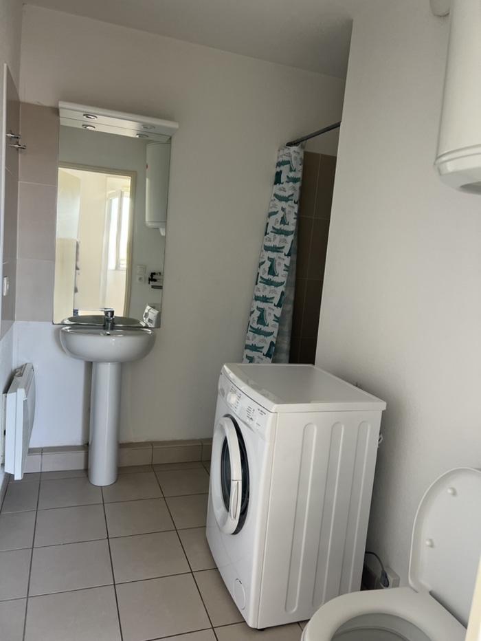 Image 5 sur 5 - Appartement  ·  Vente · Rodilhan (30230) · 1 pièce · 20m²