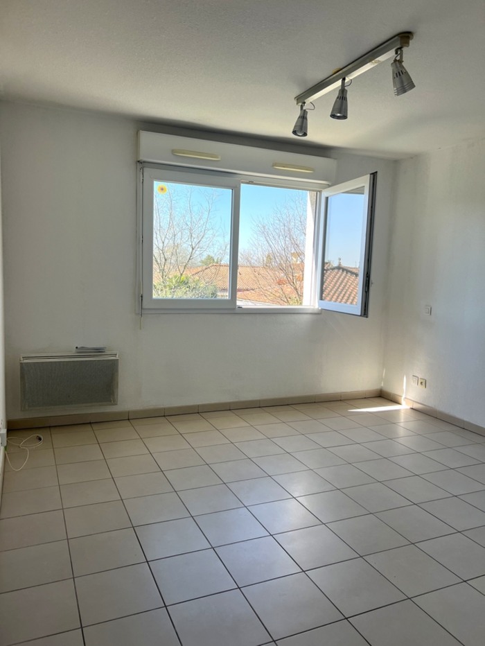 Image 2 sur 5 - Appartement  ·  Vente · Rodilhan (30230) · 1 pièce · 20m²