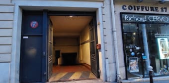 Image 2 - Parking/box · Paris (75017) · 12m²