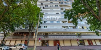 Image 1 - Parking/box · Creteil (94000)
