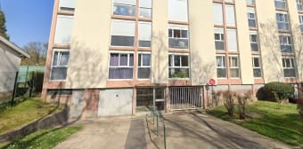 Image 1 - Parking/box · Reims (51100) · 12m²