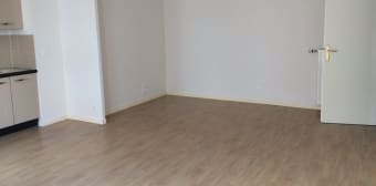 Image 2 - Appartement · La Roche Sur Yon (85000) · 2 pièces · 48m²