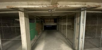 Image 1 - Parking/box · Limoges (87000) · 10m²