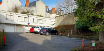 Image 2 - Parking/box · Limoges (87000) · 10m²