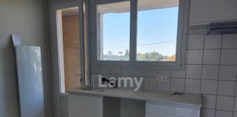 Image 2 - Appartement · Libourne (33500) · 4 pièces · 69m²
