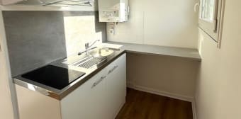 Image 2 - Appartement · La Couronne (16400) · 2 pièces · 44m²