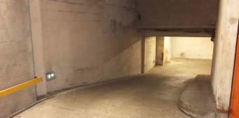 Image 2 - Parking/box · Paris (75015) · 12m²
