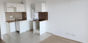 Image 1 - Appartement · St Cyr Sur Loire (37540) · 2 pièces · 39m²