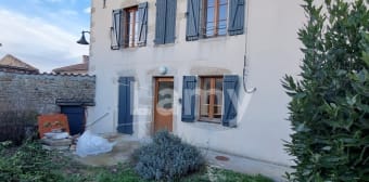 Image 1 - Maison/villa · Egliseneuve Des Liards (63490) · 106m²