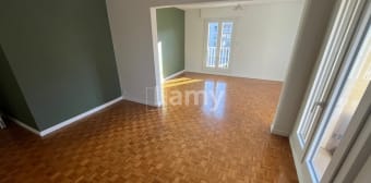 Image 3 - Appartement · Lons Le Saunier (39000) · 5 pièces · 102m²