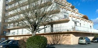 Image 1 - Parking/box · Saintes (17100) · 16m²