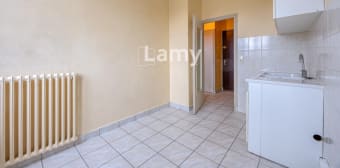 Image 2 - Appartement · Drumettaz Clarafond (73420) · 1 pièce · 28m²