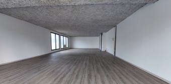 Local · Miramas (13140) · 85m²