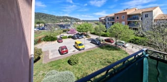 Image 2 - Appartement · Le Luc (83340) · 2 pièces · 41m²