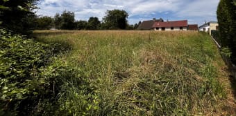 Terrain · Ruffey Le Chateau (25170) · 703m²