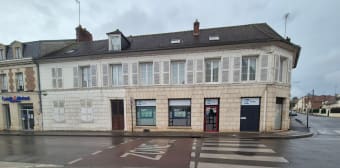 Image 2 - Maison/villa · Compiegne (60200) · 230m²