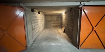 Image 2 - Parking/box · Paris 15 (75015) · 13m²