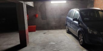 Image 1 - Parking/box · Valenciennes (59300)