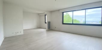 Appartement · Paris (75019) · 5 pièces · 111m²