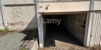 Image 2 - Parking/box · Lons Le Saunier (39000) · 10m²