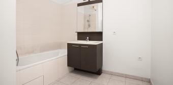 Image 2 - Appartement · St Priest (69800) · 3 pièces · 63m²