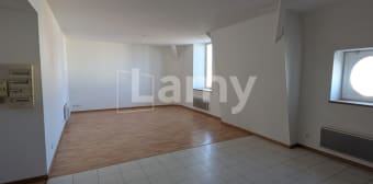 Image 2 - Appartement · St Amand Les Eaux (59230) · 3 pièces · 106m²