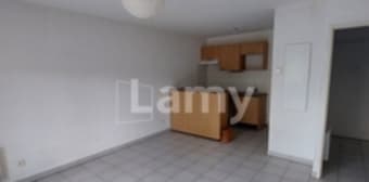 Image 2 - Appartement · St Yzan De Soudiac (33920) · 2 pièces · 38m²