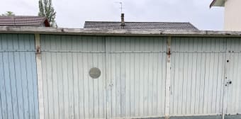 Image 2 - Parking/box · Lons Le Saunier (39000) · 14m²