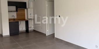 Image 2 - Appartement · Les Angles (30133) · 2 pièces · 44m²