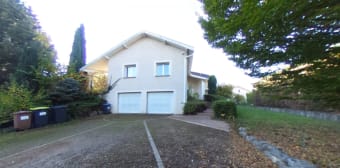 Image 2 - Maison/villa · Voiron (38500) · 6 pièces · 177m²