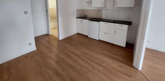 Image 3 - Appartement · La Roche Sur Yon (85000) · 1 pièce · 30m²