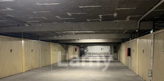 Image 3 - Parking/box · Villeurbanne (69100) · 10m²