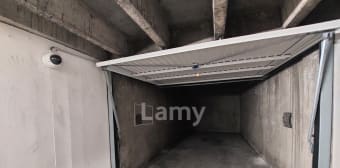 Image 1 - Parking/box · Grenoble (38100) · 10m²