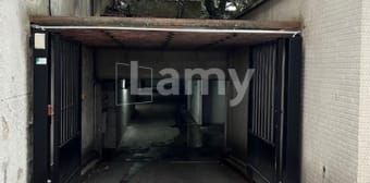Image 3 - Parking/box · Paris (75116) · 12m²