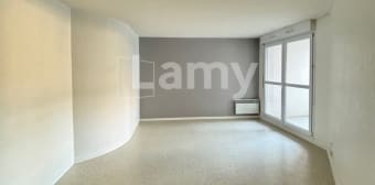 Image 2 - Appartement · Angouleme (16000) · 2 pièces · 50m²