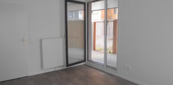 Image 2 - Appartement · Carrieres Sous Poissy (78955) · 1 pièce · 32m²