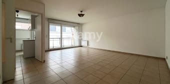 Image 2 - Appartement · Reims (51100) · 3 pièces · 70m²