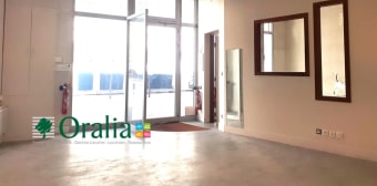 Image 2 - Local · Paris (75020) · 171m²