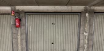 Image 3 - Parking/box · Paris (75014) · 15m²
