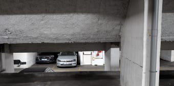 Image 1 - Parking · Paris (75009)