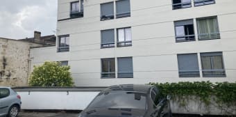Image 1 - Parking · Bordeaux (33800)