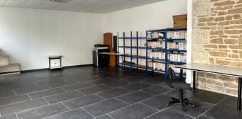 Image 1 - Local commercial · Jassans Riottier (01480)