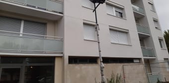 Image 2 - Local · Cenon (33150) · 4 pièces · 75m²